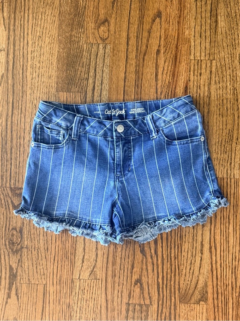 Cat & Jack Girls Pinstripe Denim Shorts – Girls Size L (10/12) – Blue